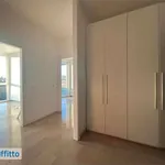 Affitto 4 camera casa di 125 m² in Milan