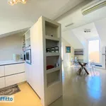 Rent 3 bedroom apartment of 90 m² in Genoa