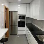 Rent 4 bedroom apartment in Porto