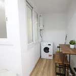 Rent a room of 170 m² in Barcelona