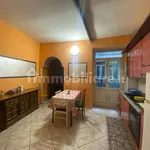 Rent 3 bedroom apartment of 90 m² in Naples