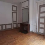 Appartement de 136 m² avec 5 chambre(s) en location à Besançon