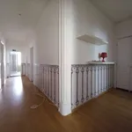 Rent 3 bedroom apartment of 220 m² in lisbon