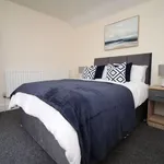 Rent 5 bedroom apartment in Wales