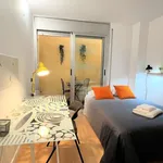 Rent a room of 100 m² in barcelona