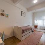 Miete 4 Schlafzimmer wohnung von 150 m² in Berlin