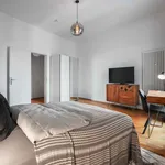 Rent 5 bedroom apartment of 22 m² in Frankfurt