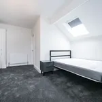 Rent 6 bedroom house in Leeds