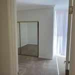 Rent 2 bedroom apartment in Los Angeles