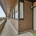 Huur 4 slaapkamer appartement van 108 m² in Elzent-noord