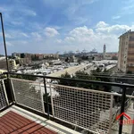 Rent 3 bedroom apartment of 90 m² in Genoa