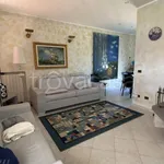 Rent 8 bedroom house of 460 m² in Sanremo