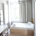 Rent a room of 357 m² in brussels