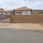 Rent 2 bedroom house of 50 m² in Pretoria