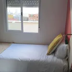 Rent a room of 135 m² in Madrid