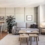 Rent 4 bedroom apartment of 87 m² in Madrid