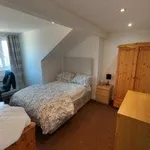 Rent 5 bedroom house in Leeds