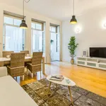 Rent 1 bedroom apartment of 70 m² in porto