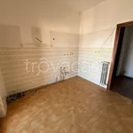 Affitto 3 camera appartamento di 97 m² in Vercelli