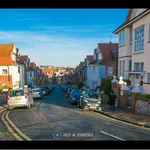 Flat to rent in South Cliff Avenue, Eastbourne BN20