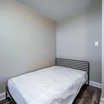 Rent 1 bedroom apartment in Pasadena