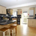 Rent 4 bedroom flat in South West England