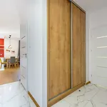 Rent 3 bedroom apartment of 69 m² in Łódź