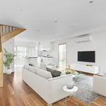 Rent 3 bedroom house in St Kilda East