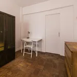 Rent 6 bedroom apartment in Lisbon