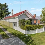 Rent 3 bedroom house of 4850 m² in Bathurst