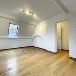 Maison de 195 m² avec 4 chambre(s) en location à Sint-Pieters-Woluwe