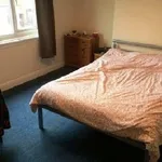 Rent 4 bedroom flat in West Midlands