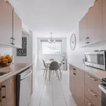 Rent 5 bedroom apartment in Lévis