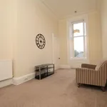 Rent 3 bedroom flat in Scotland