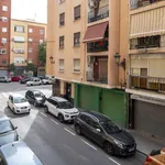 Rent a room of 135 m² in valencia