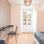 Rent a room in lisbon