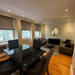 Rent 2 bedroom flat in London