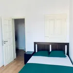 Rent 7 bedroom apartment in Lisbon