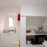 Rent 4 bedroom apartment in Lisbon