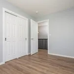 Maison de 1894 m² avec 4 chambre(s) en location à Calgary