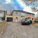 Rent 3 bedroom flat in West Midlands