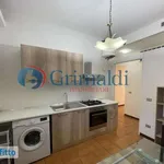 Affitto 2 camera appartamento di 60 m² in Palermo