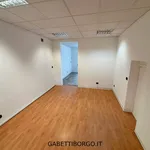 Affitto 3 camera appartamento di 60 m² in Borgo San Dalmazzo