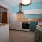 Appartement de 84 m² avec 3 chambre(s) en location à Gries