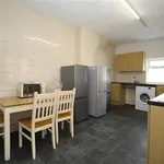 Rent 4 bedroom house in East Midlands