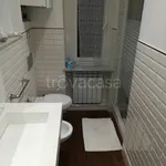 Rent 4 bedroom apartment of 80 m² in Genova