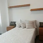 Rent 4 bedroom apartment in Barcelona