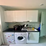 Rent 1 bedroom apartment of 16 m² in Villeurbanne