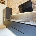 Rent 4 bedroom apartment of 70 m² in Barcelona