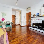 Rent 2 bedroom apartment of 60 m² in Milano